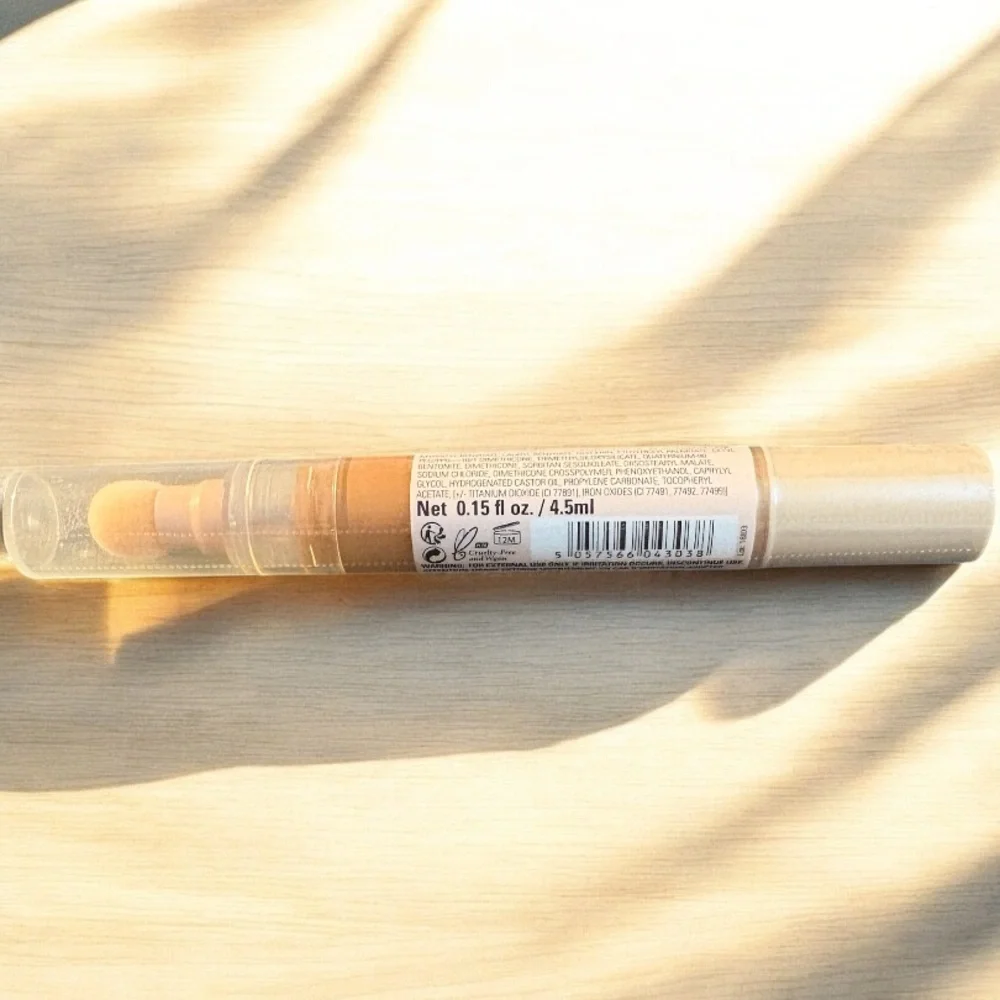 Revolution Fast Base Concealer C13 - Warm Beige NEW